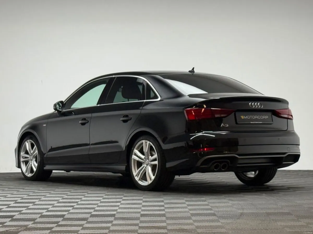 Audi A3 S- Line 35 TFSI 150HP - Image 5