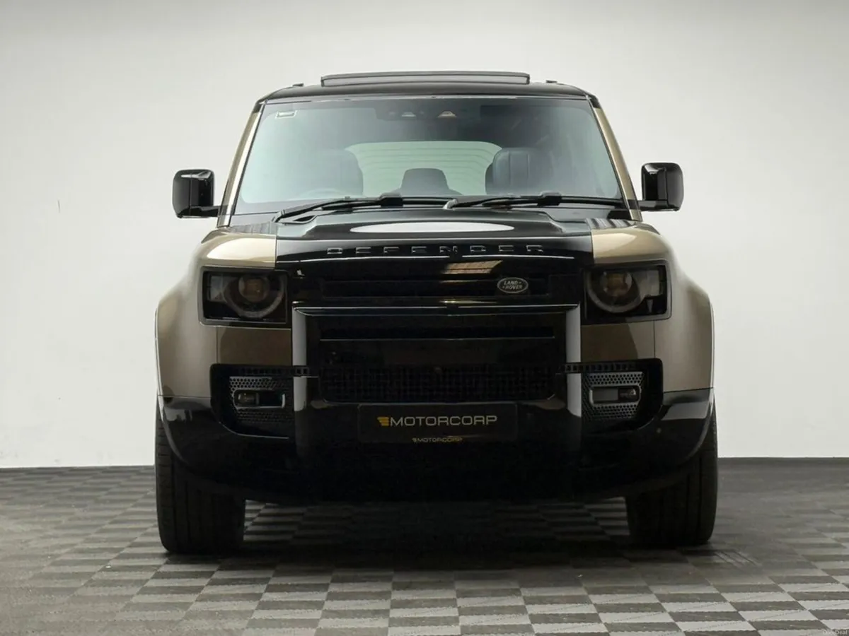 Land Rover Defender X - Image 2