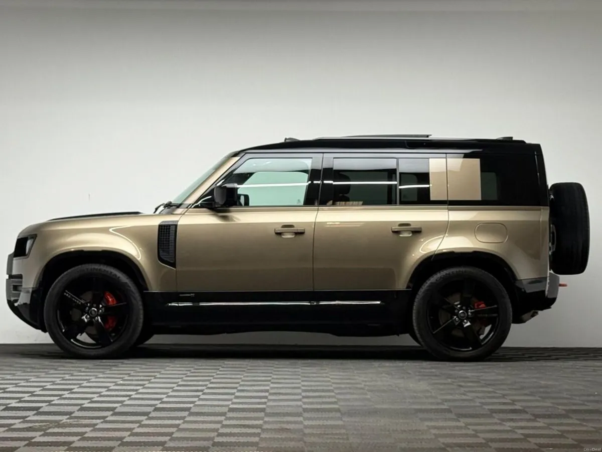 Land Rover Defender X - Image 4