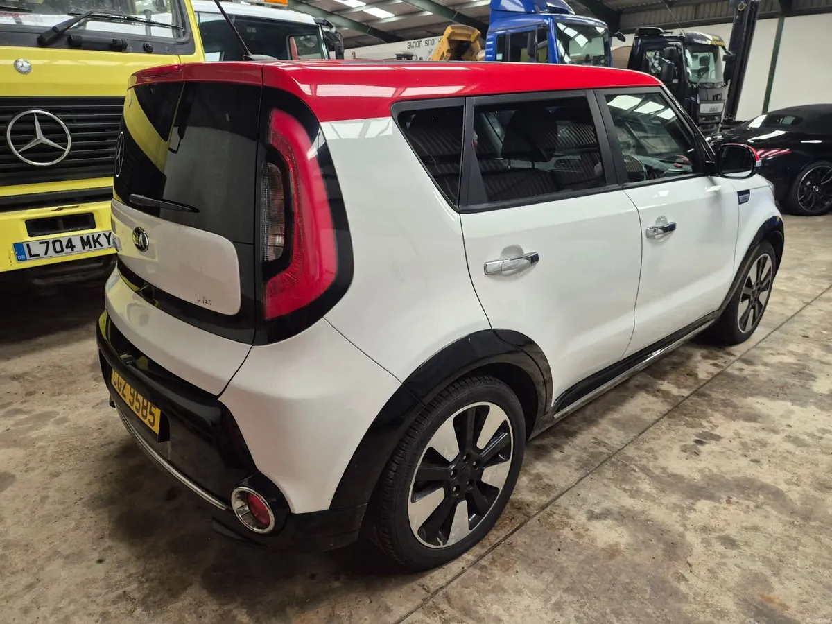 Kia Soul 2015 1.6 6sp manual - Image 5