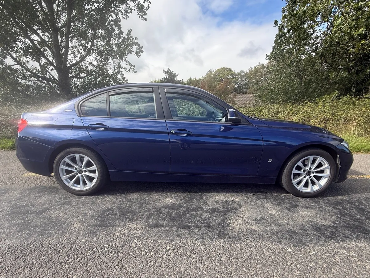 2017 BMW 330e  - NCT 01/2028 - Super Clean! - Image 2