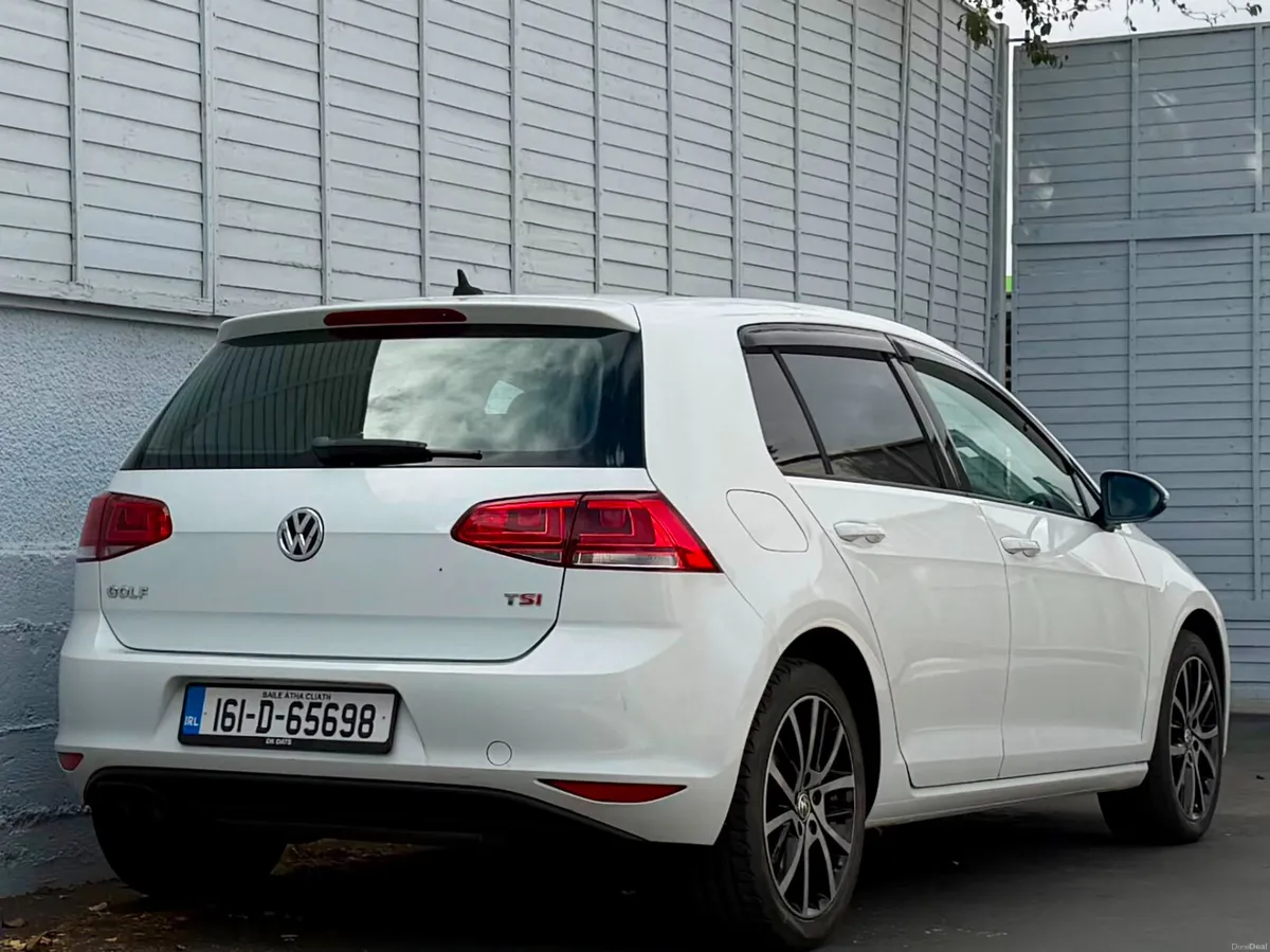VW GOLF HIGHLINE BLUE MOTION / UPGRADED ALLOYS - Image 3