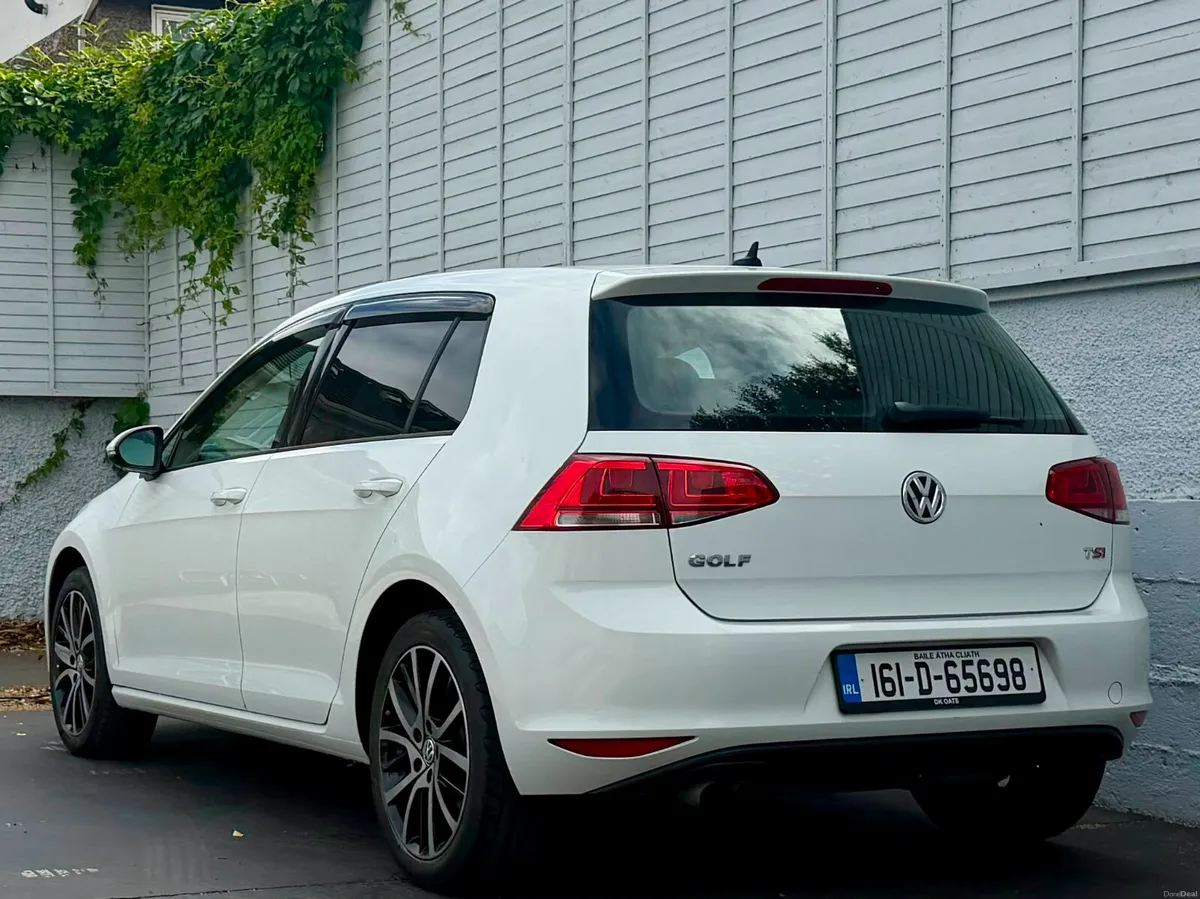 VW GOLF HIGHLINE BLUE MOTION / UPGRADED ALLOYS - Image 6