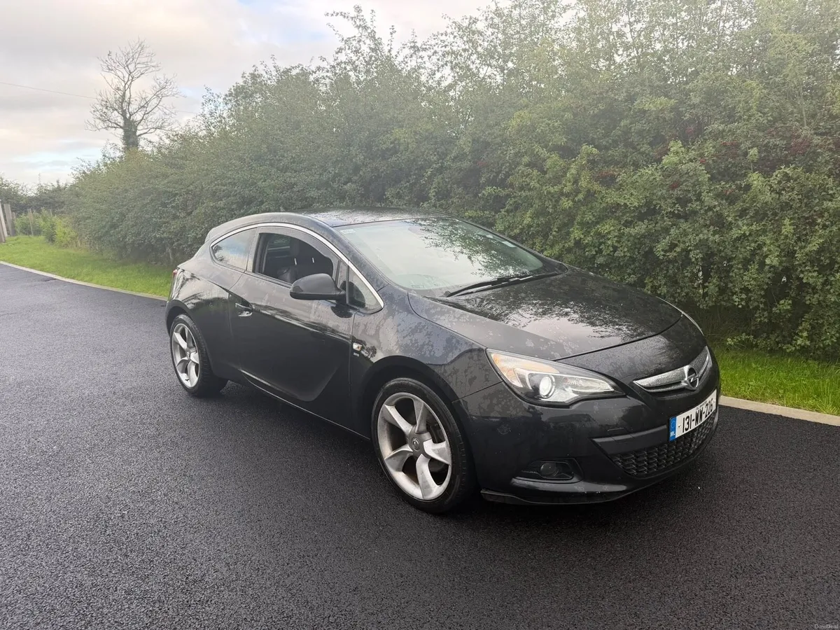 Opel Astra GTC SRI - Image 6