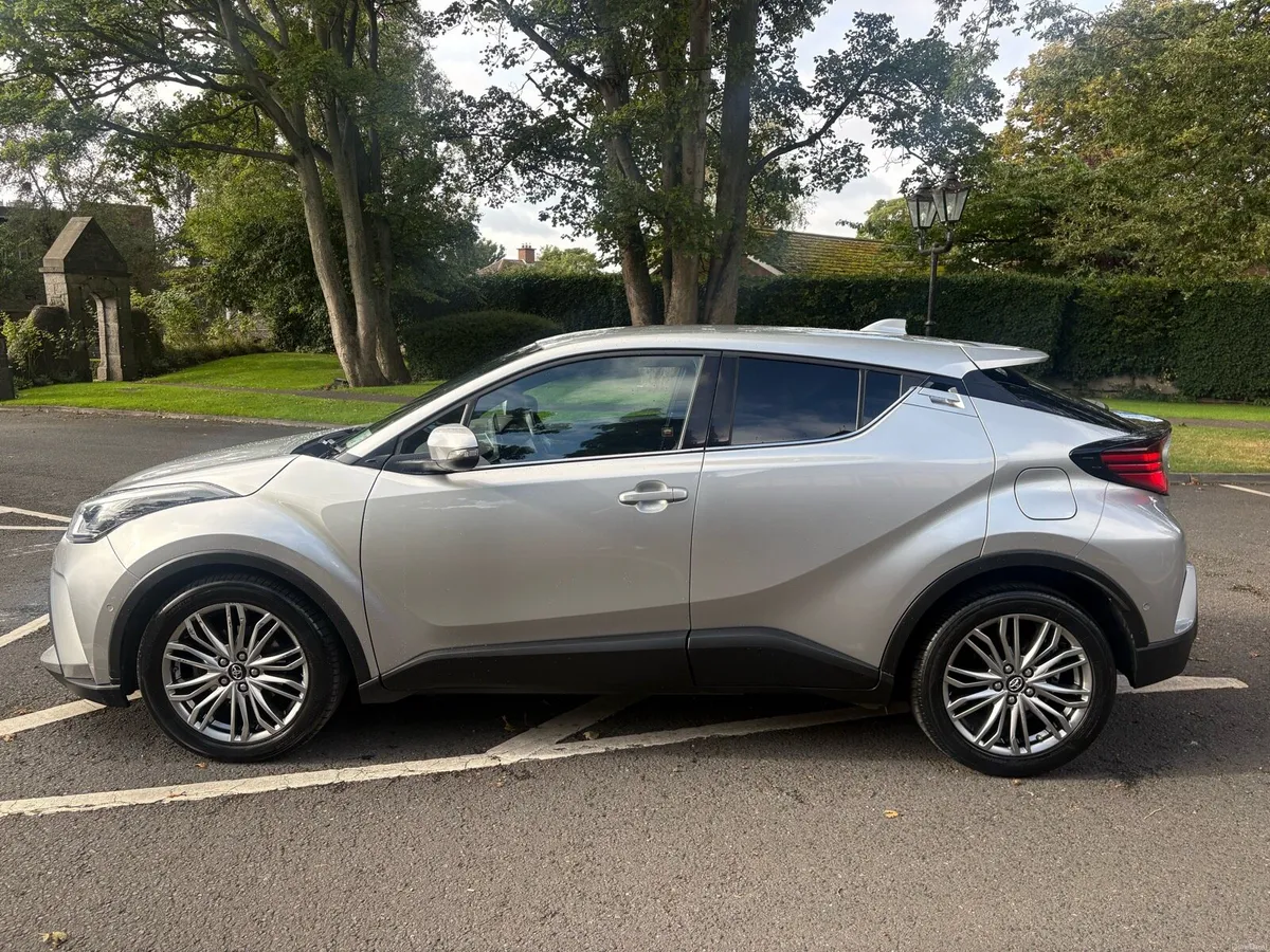 2023 Toyota CH-R Hybrid SOL Top Spec Irish - Image 6