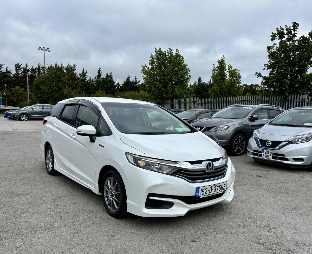 HONDA SHUTTLE 2015 1.5 HYBRID - Image 3