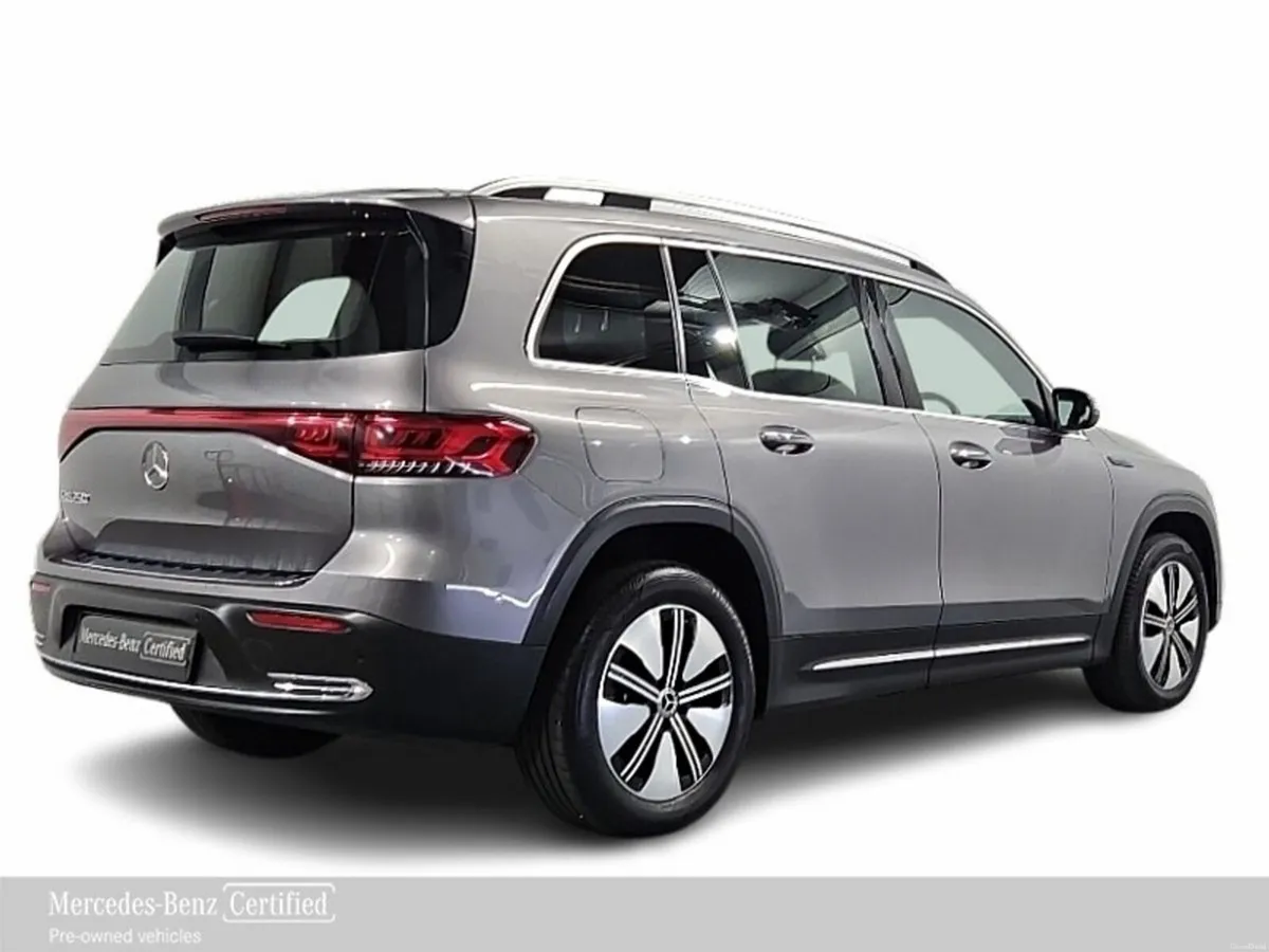 Mercedes-Benz EQB 250 Electric Art Model - 7 Seats - Image 4