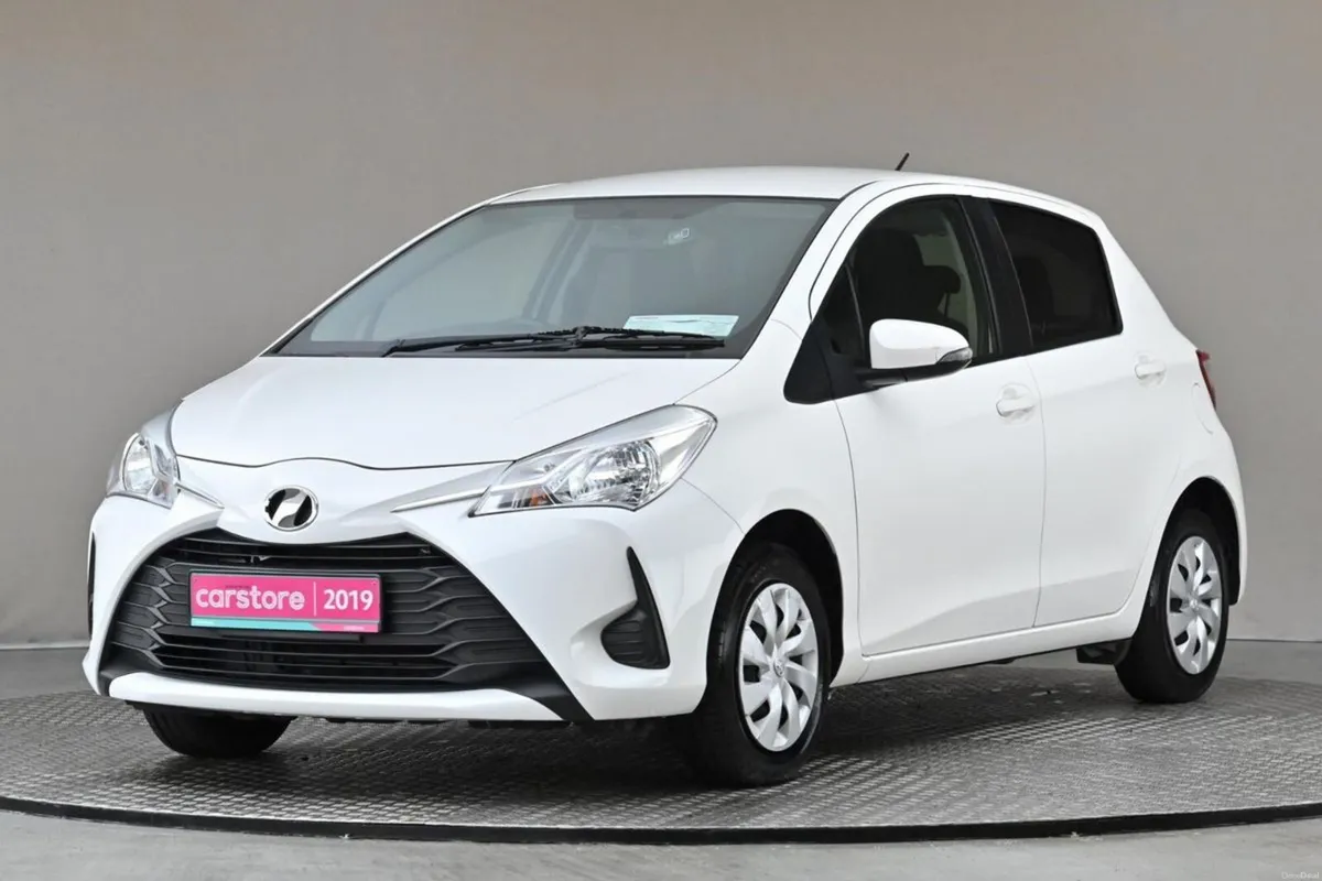 Toyota Vitz 1.0 VVT-I PETROL AUTO - Image 3