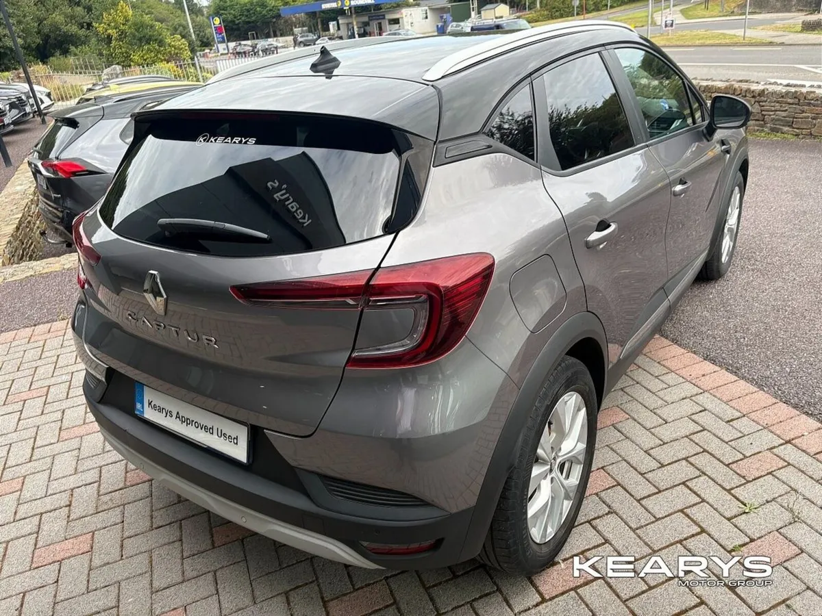Renault Captur Iconic TCe 100 MY19 - Image 5