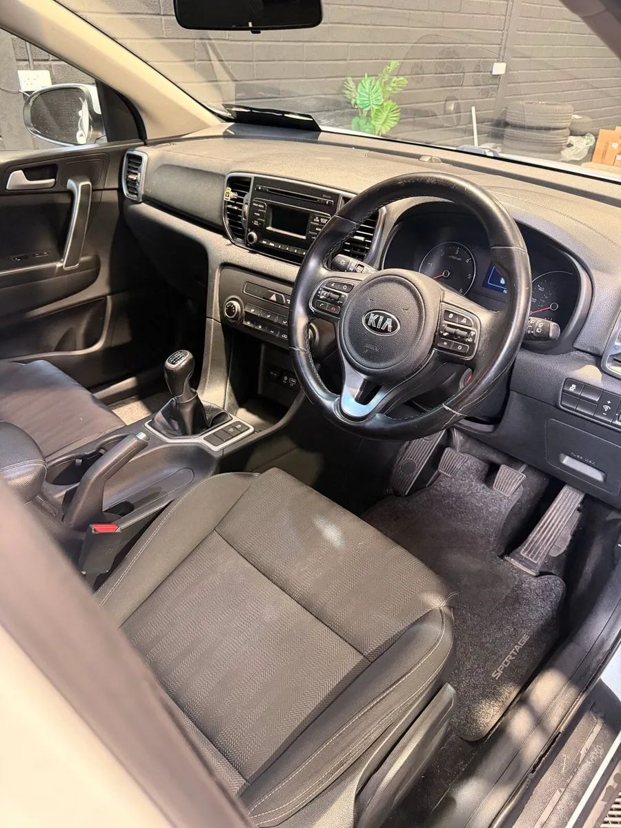 Kia Sportage 2016 - Image 6
