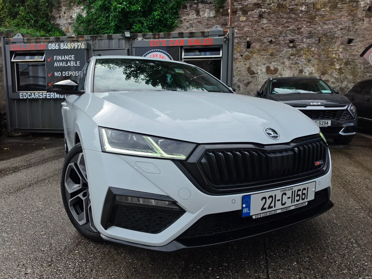 Skoda Octavia VRS 1.4 Tsi Plug In Hybrid 245 Bhp - Image 2