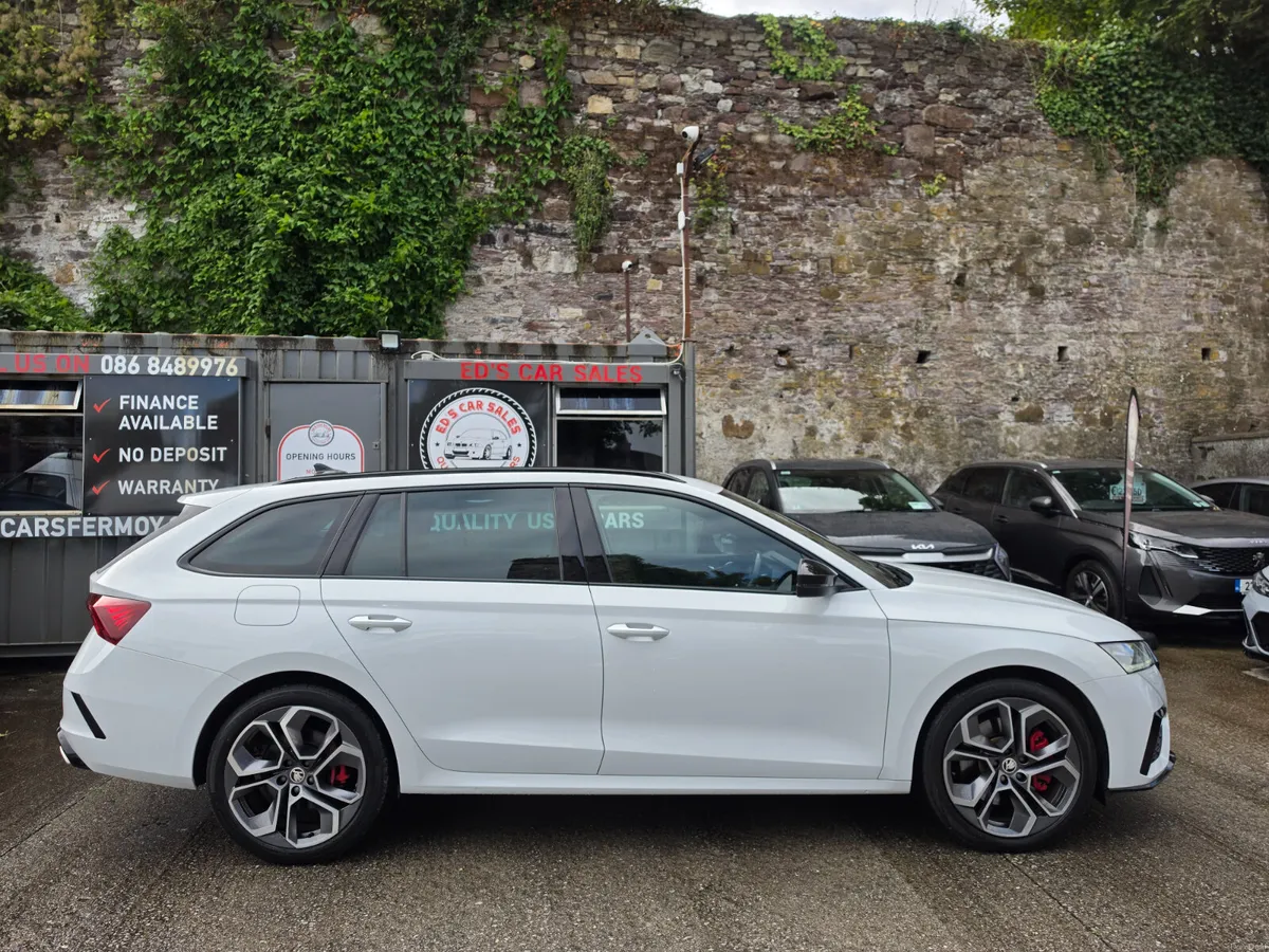 Skoda Octavia VRS 1.4 Tsi Plug In Hybrid 245 Bhp - Image 3