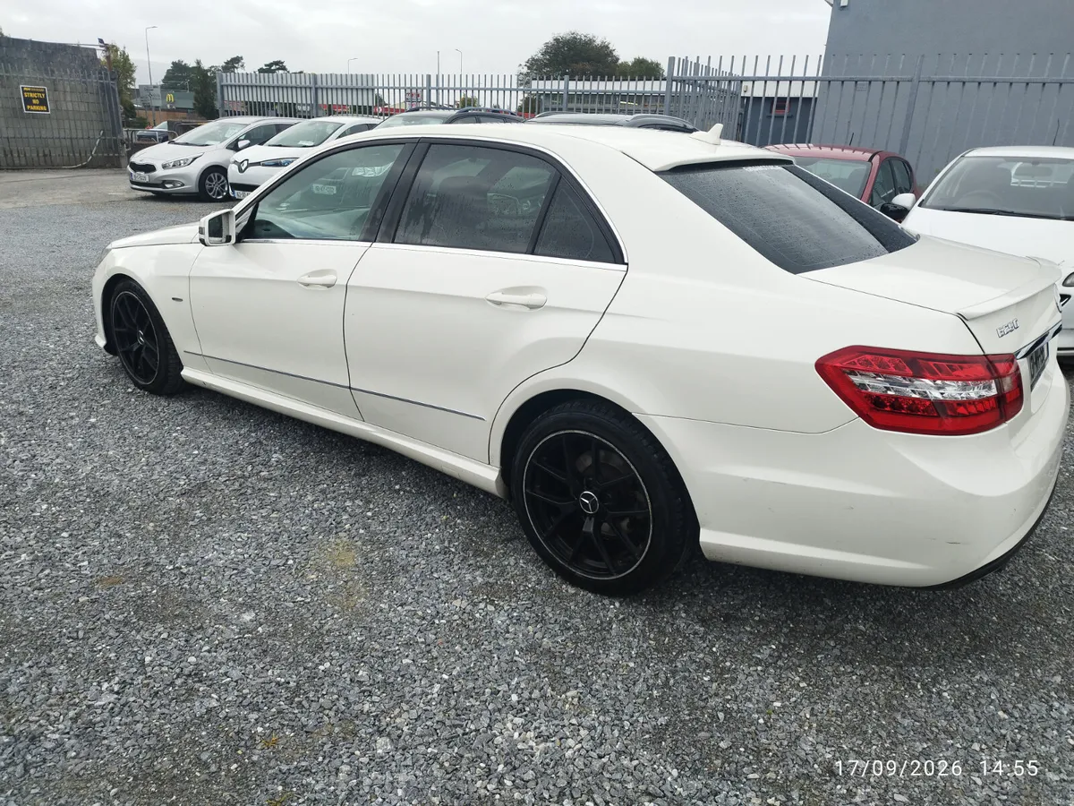 2013 mercedes e250 2.1 cdi AMG - Image 6