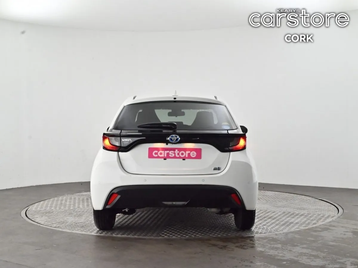 Toyota Yaris 1.5 - Image 4