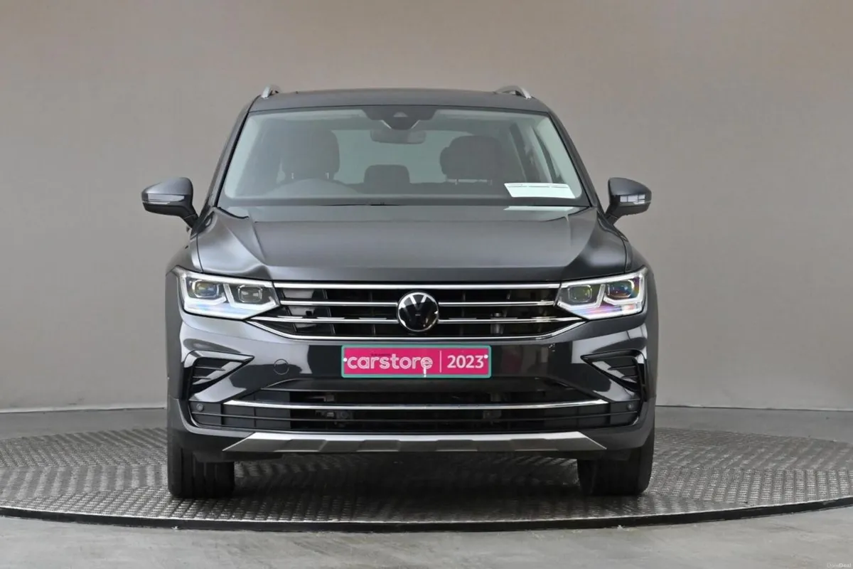 Volkswagen Tiguan 1.4 TSI DSG ELEGANCE PHEV PANORA - Image 2