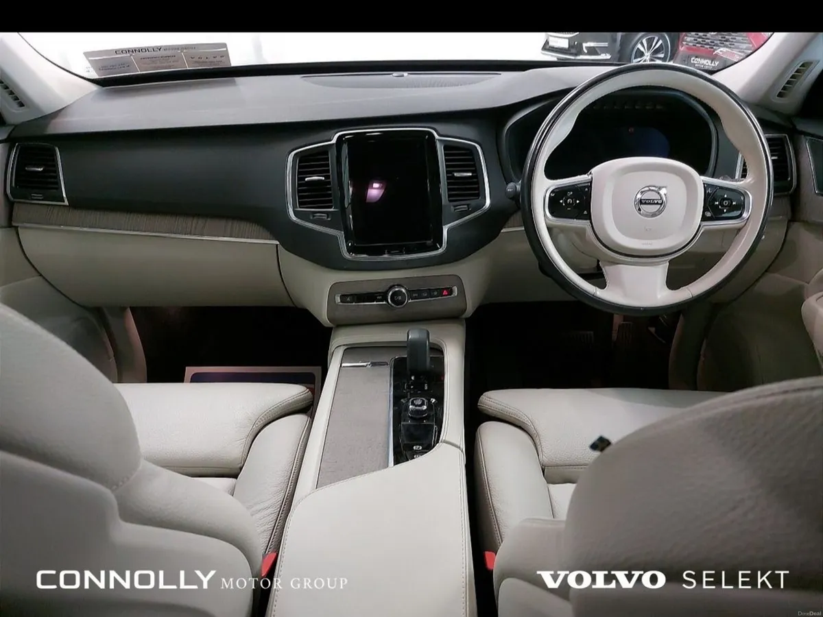 Volvo XC90 T8 PHEV 455hp Core (Bright Theme) - Image 4