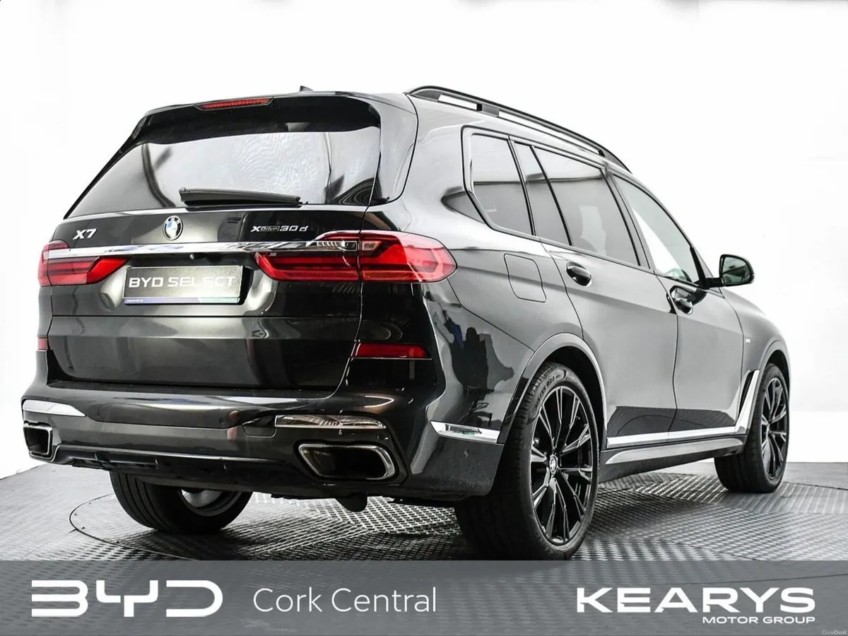 BMW X7 xDrive30d M Sport 7 Seater - Image 6