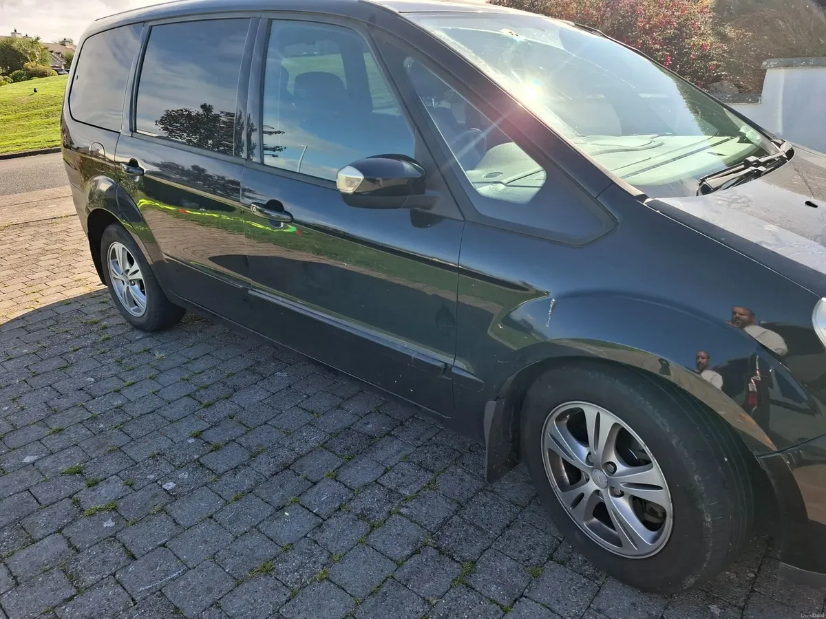 Ford Galaxy 2008 - Image 3