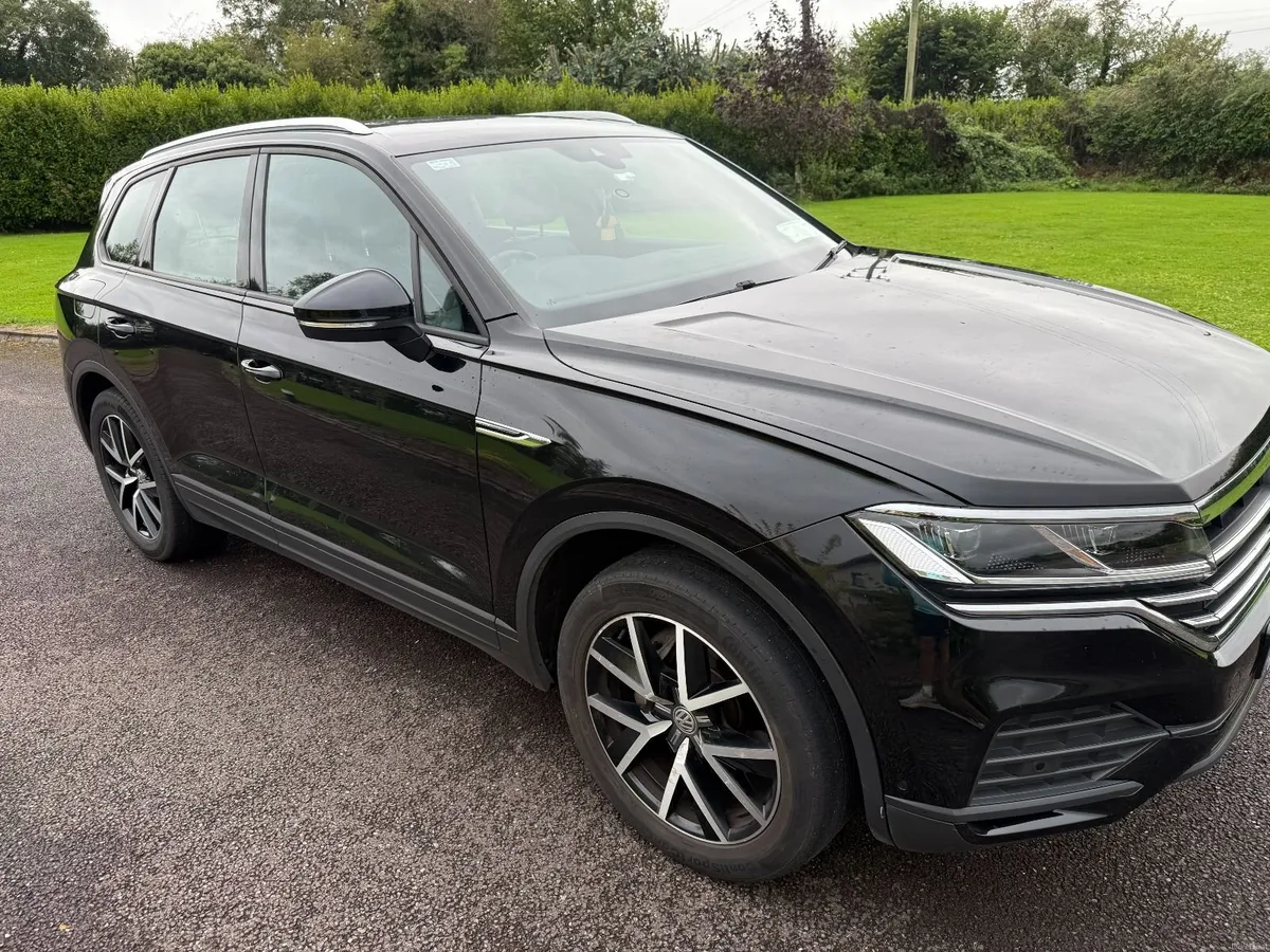 Volkswagen Touareg 2019 - Image 1