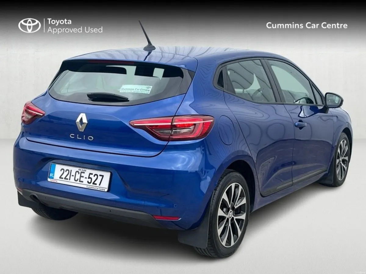 Renault Clio ICONIC TCE 90 MODEL ECC 5 5DR - Image 2