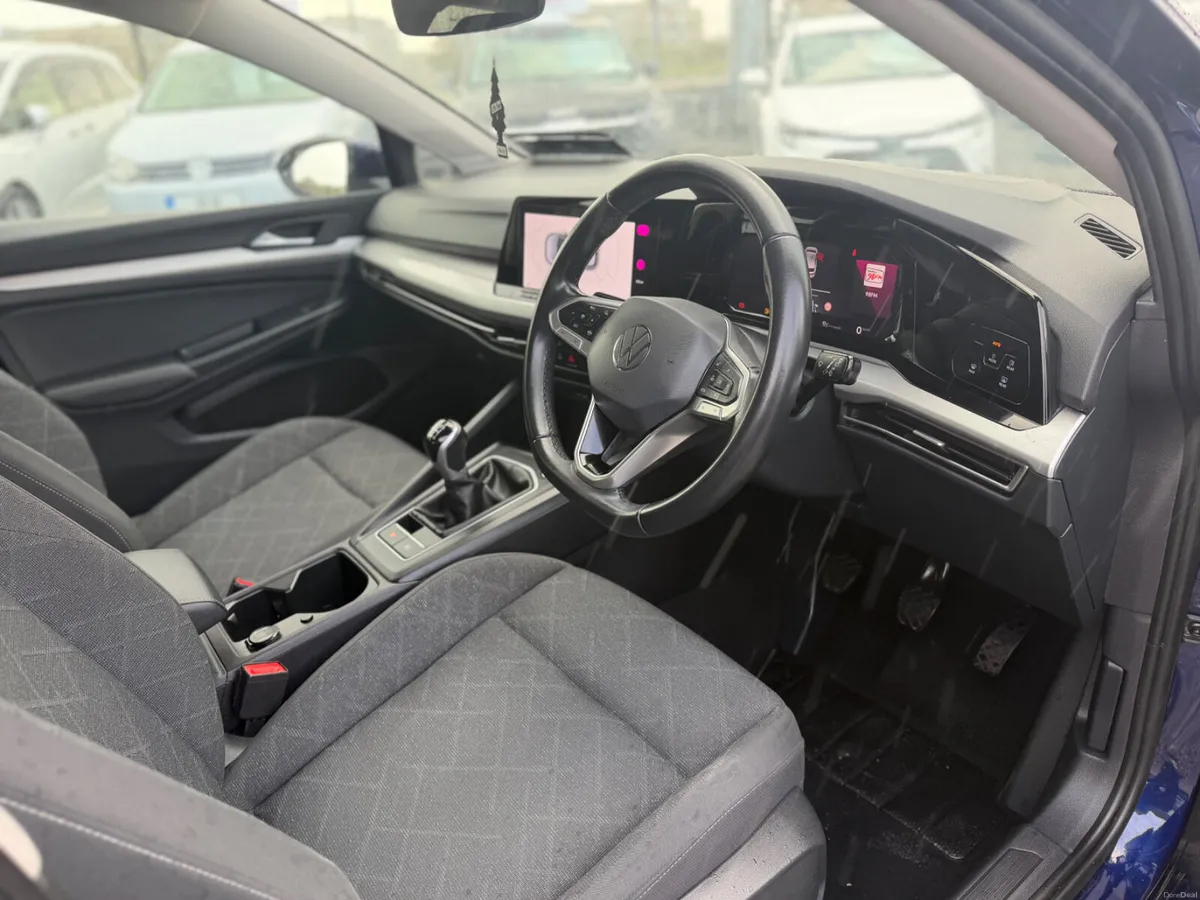 Volkswagen Golf - Image 5