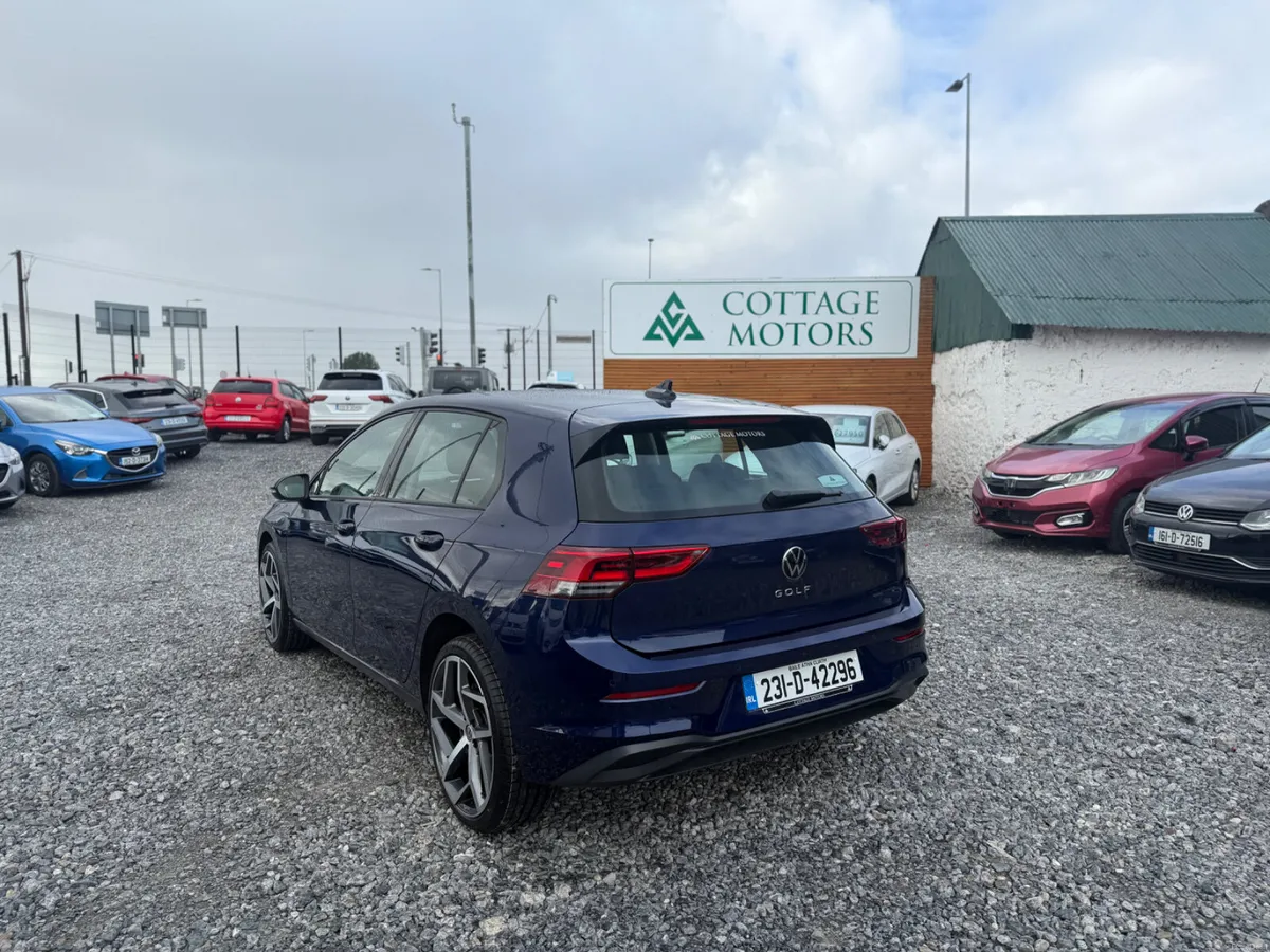 Volkswagen Golf - Image 4