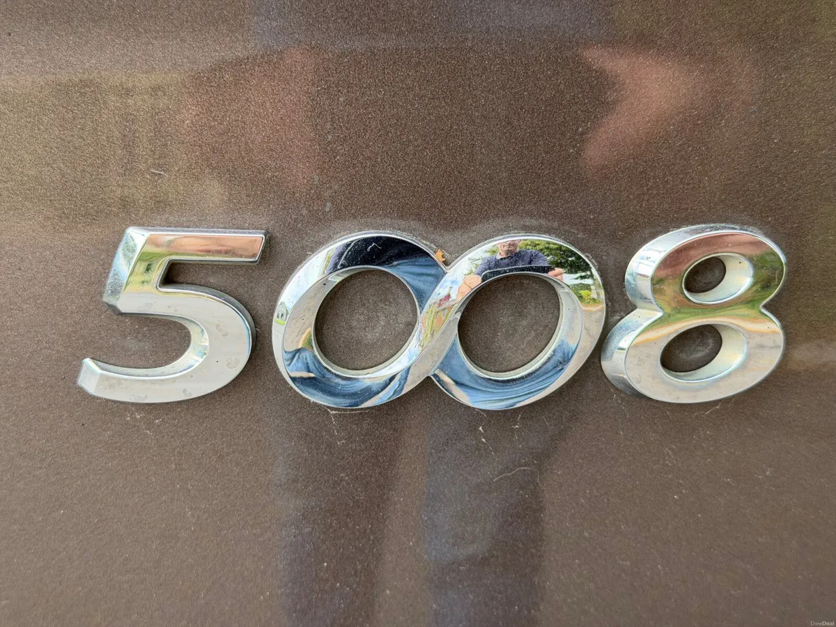 Peugeot 5008 2015 7 seater - Image 6