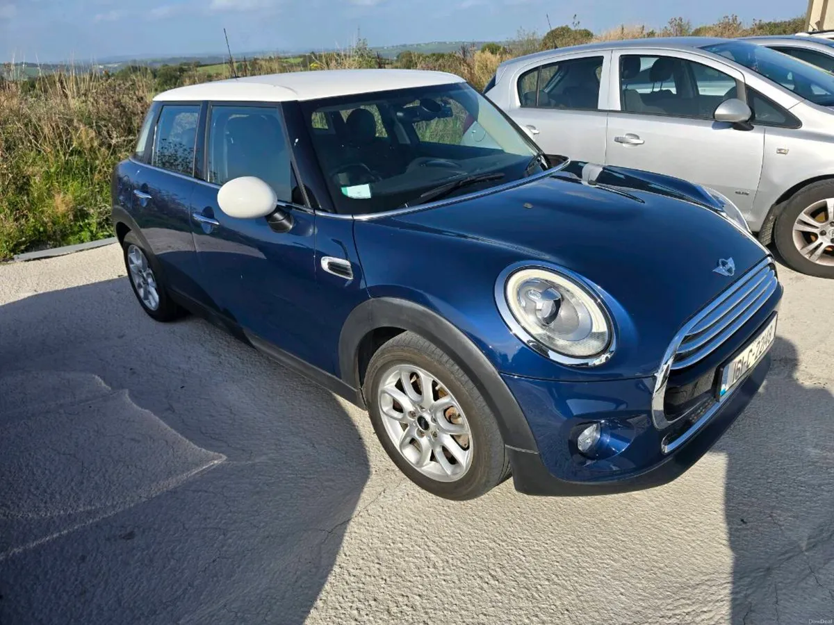 MINI COOPER 1.5L PATROL AUTOMATIC - Image 3