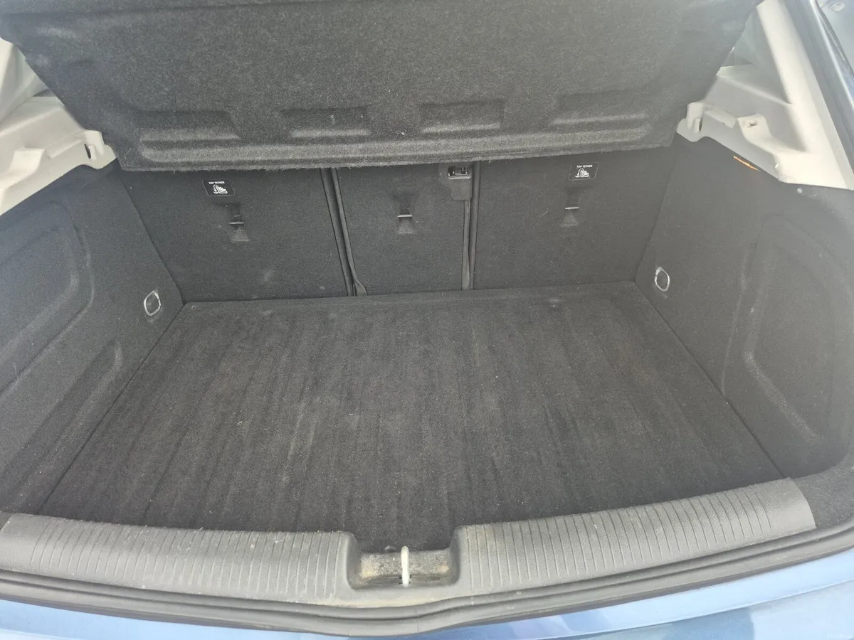 Opel Astra 2017 - Image 4