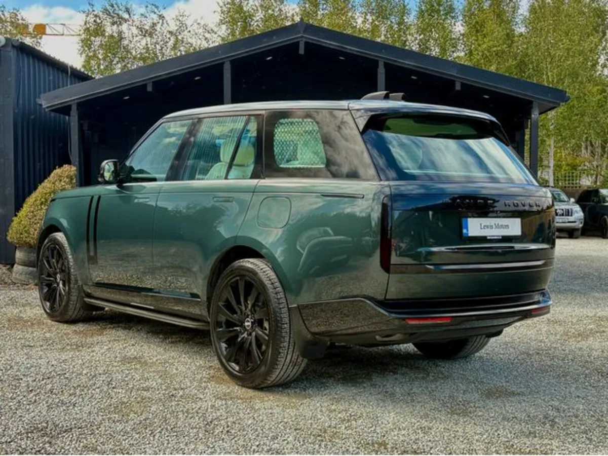 Land Rover Range Rover SE P460E, BELGRAVIA GREEN, - Image 4