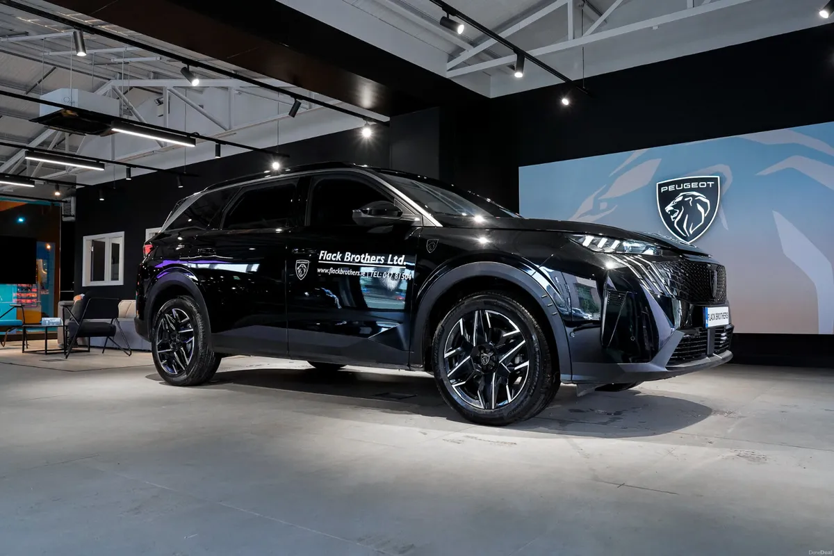 2026 Peugeot 5008 GT Exclusive 1.2 MHEV 145bhp - Image 1