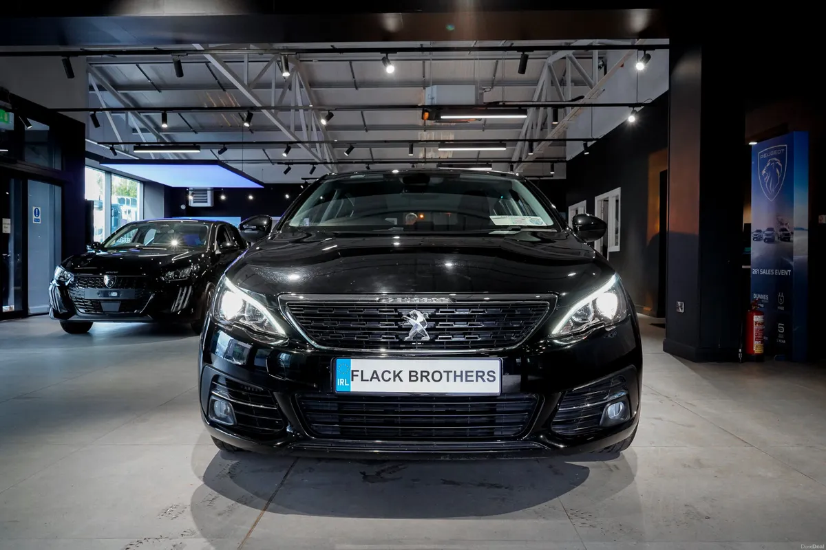 2020 Peugeot 308 Active 1.2 PureTech 110bhp Manual - Image 2