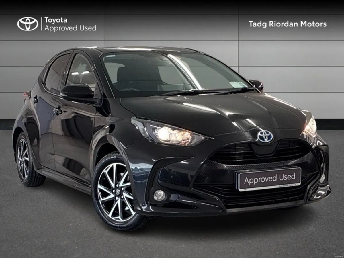 Toyota Yaris LUNA SPORT 4DR AUTO - Image 1