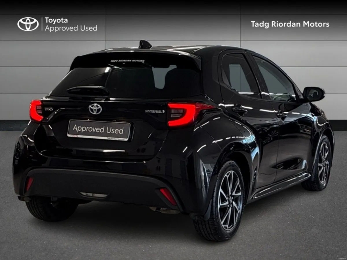 Toyota Yaris LUNA SPORT 4DR AUTO - Image 2