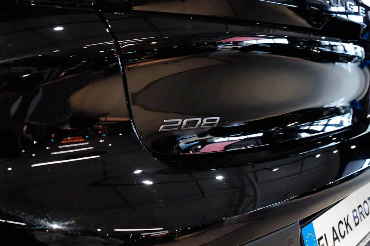 2026 Peugeot 208 Style 1.2 Petrol Turbo 100bhp Man - Image 6