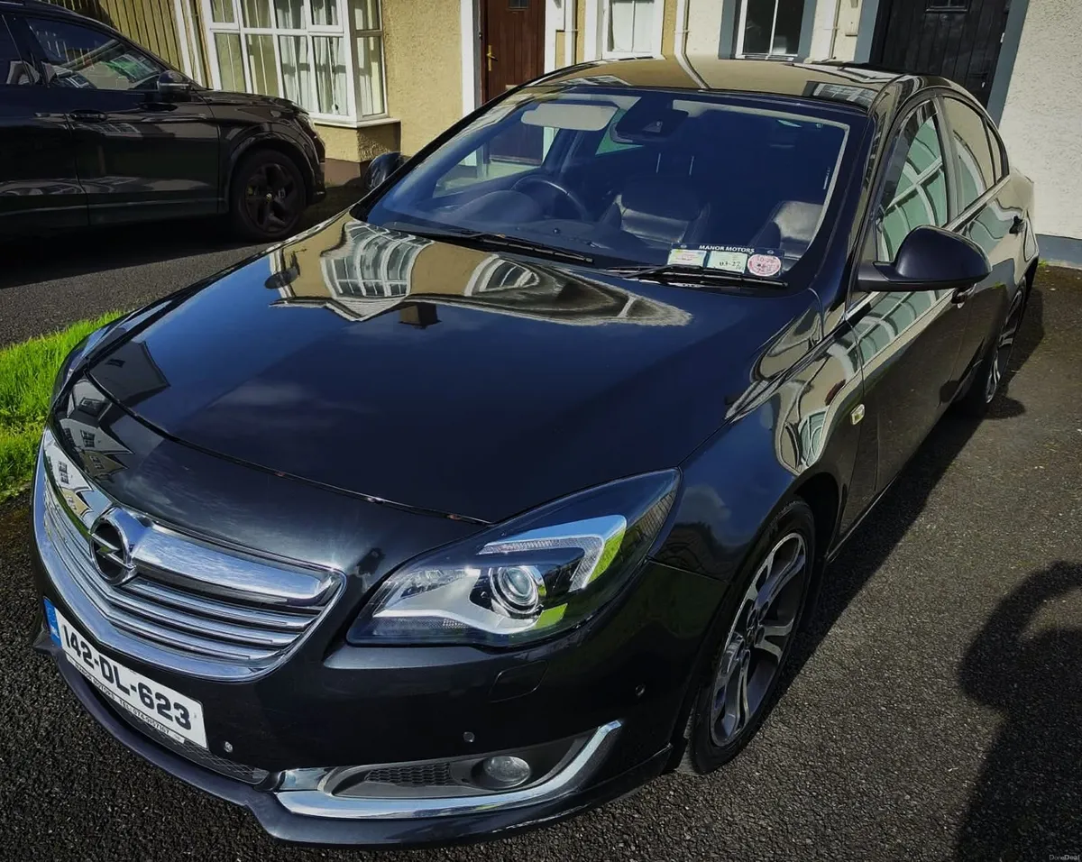 Opel Insignia 2014 SRI Limited Edition(Low Miles) - Image 1
