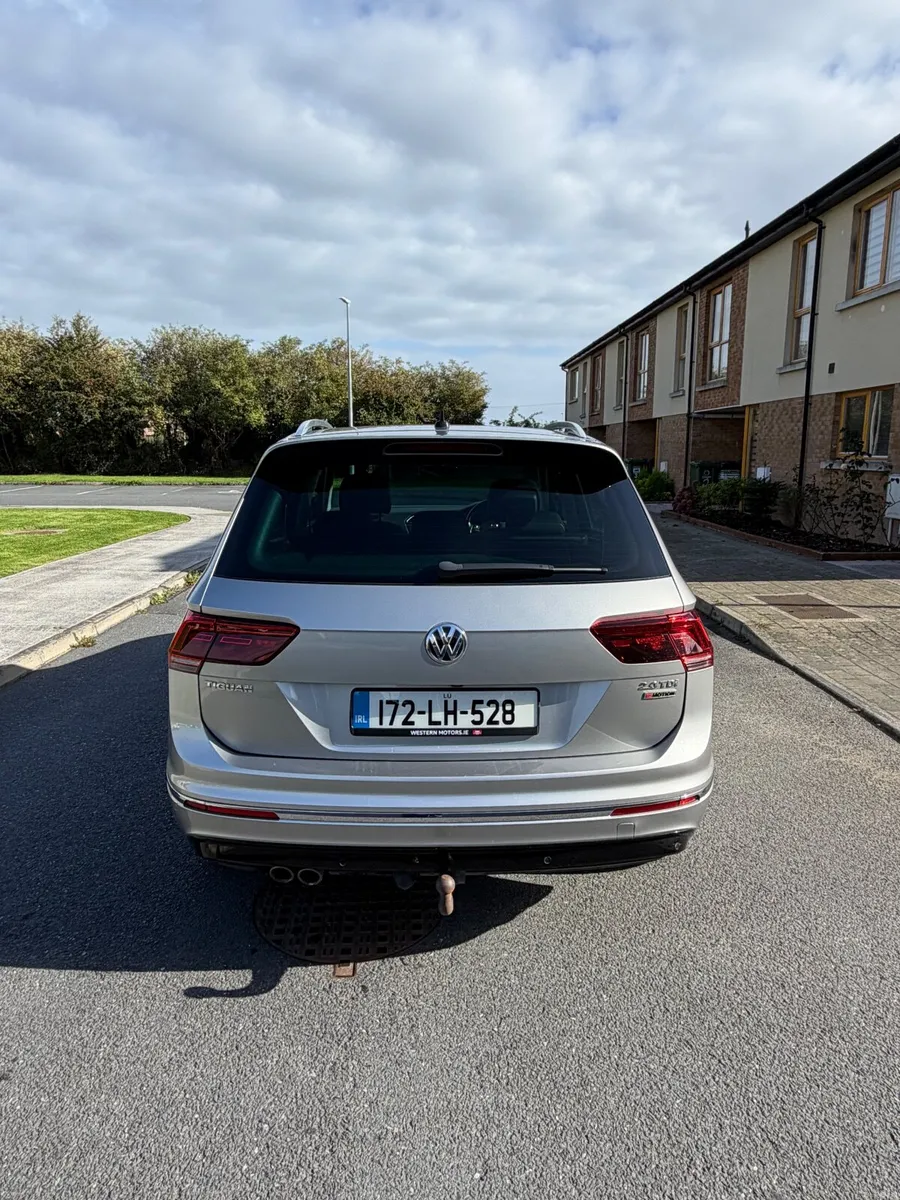 Volkswagen Tiguan 2017 R-Line - Image 3