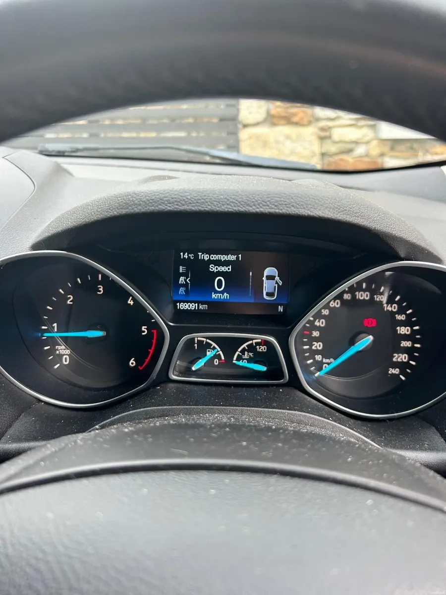 Ford Kuga 2018 - Image 2