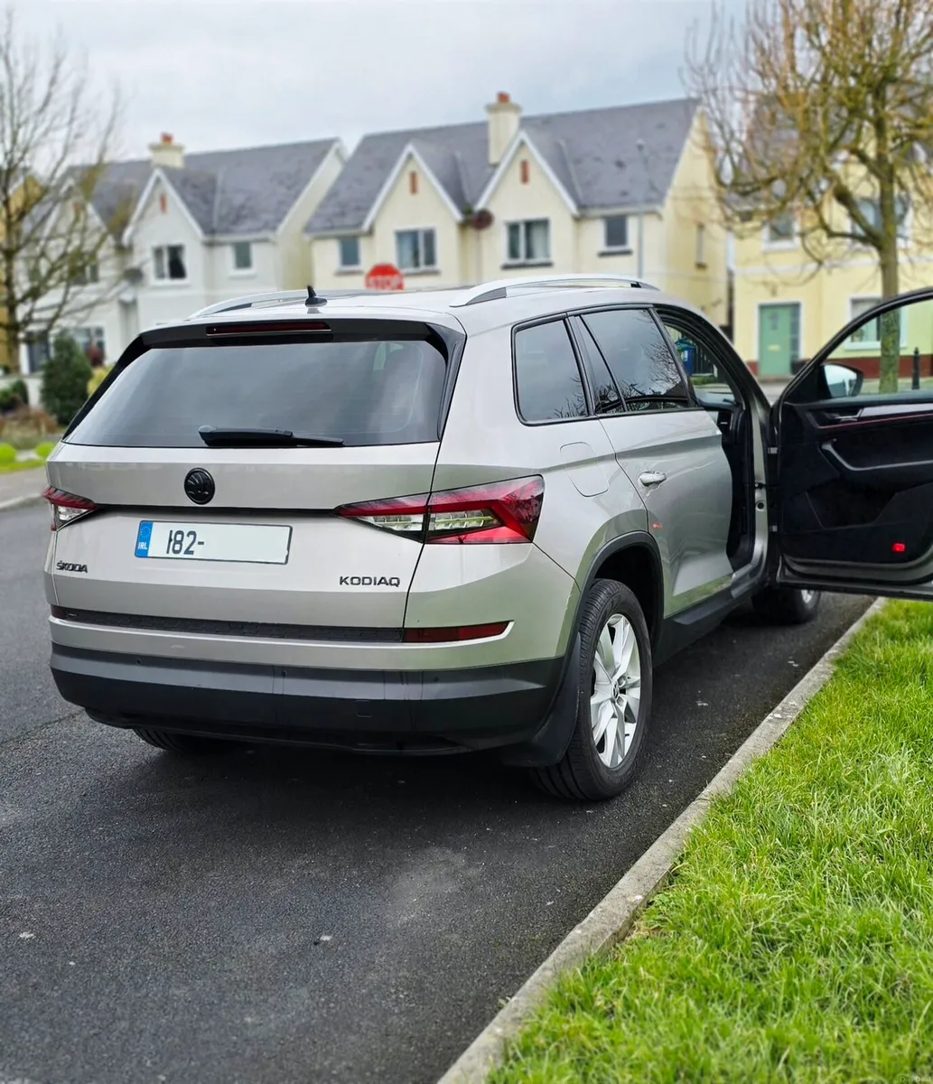 Skoda Kodiaq Auto Diesel - 1 pr Owner - Low mileag - Image 3