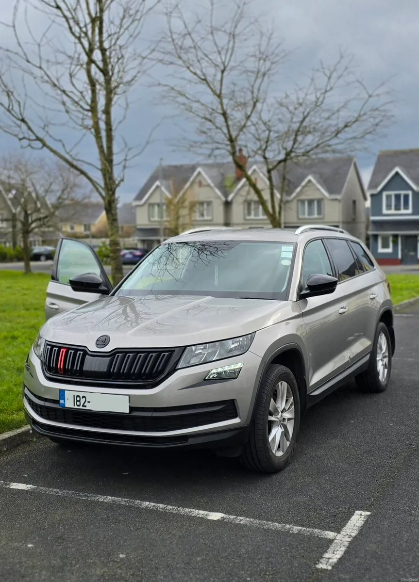 Skoda Kodiaq Auto Diesel - 1 pr Owner - Low mileag - Image 2