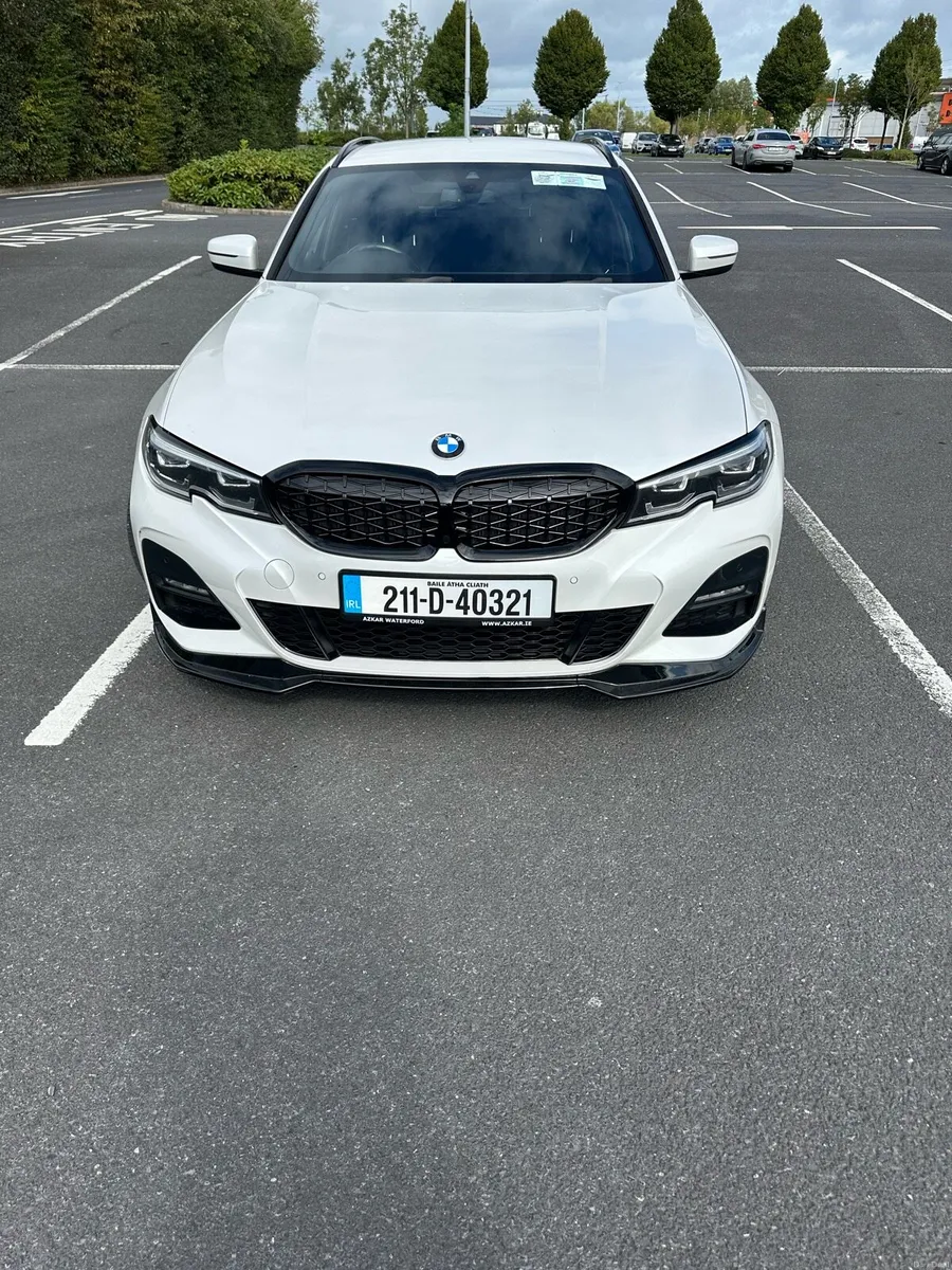 BMW 330e M Sport 2021 G21 - Image 1