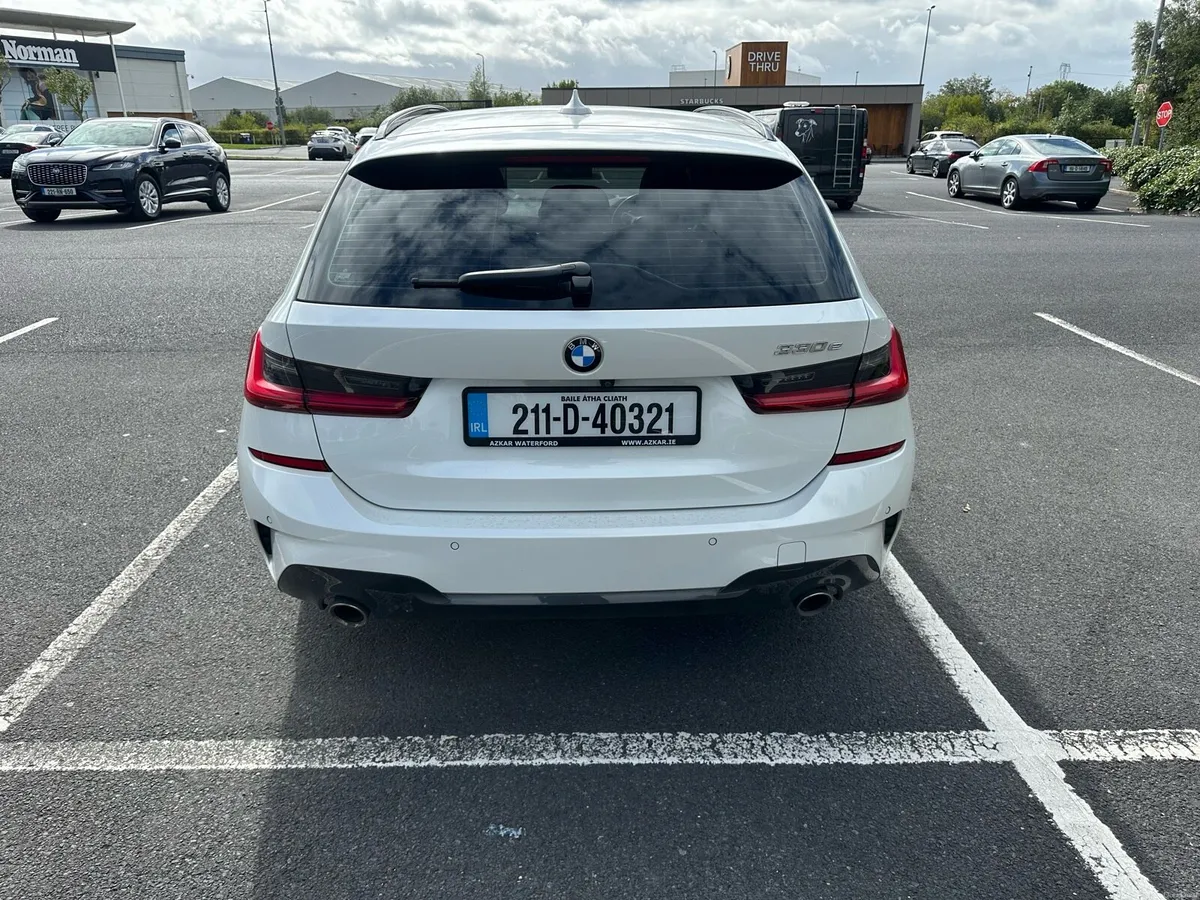 BMW 330e M Sport 2021 G21 - Image 4