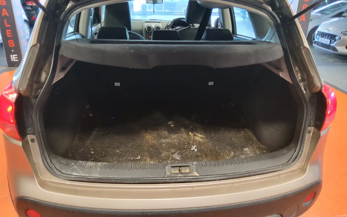 Nissan Qashqai 2009 - Image 3