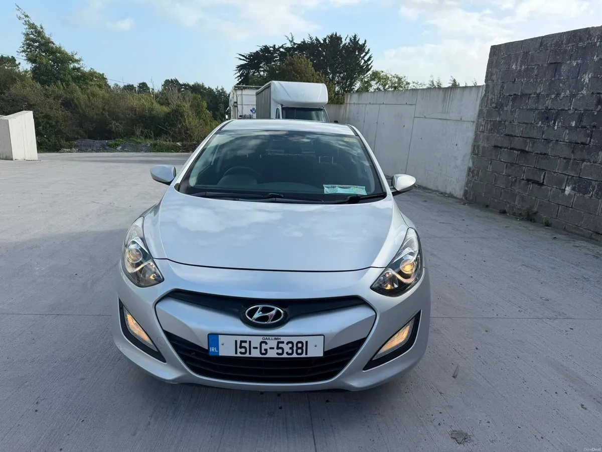 151 Hyundai i30 1.4 Petrol Nct 10/27 56,000 miles - Image 2