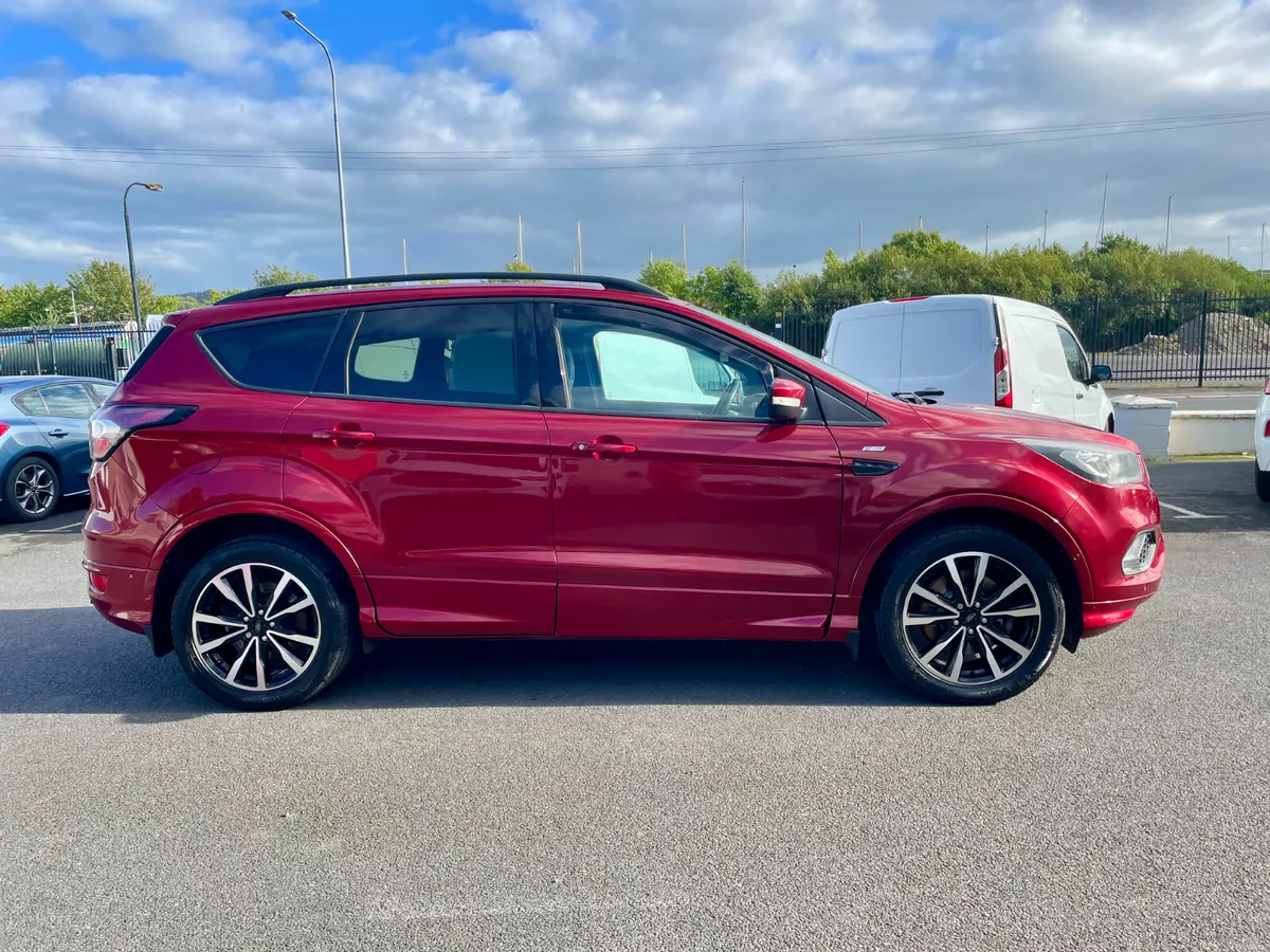 Ford Kuga ST Line 1.5 Diesel - Image 5