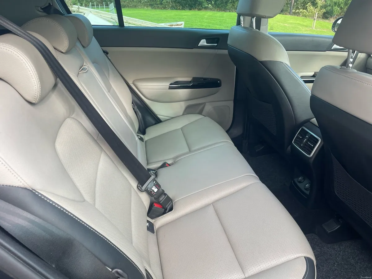 Kia sportage - Image 2