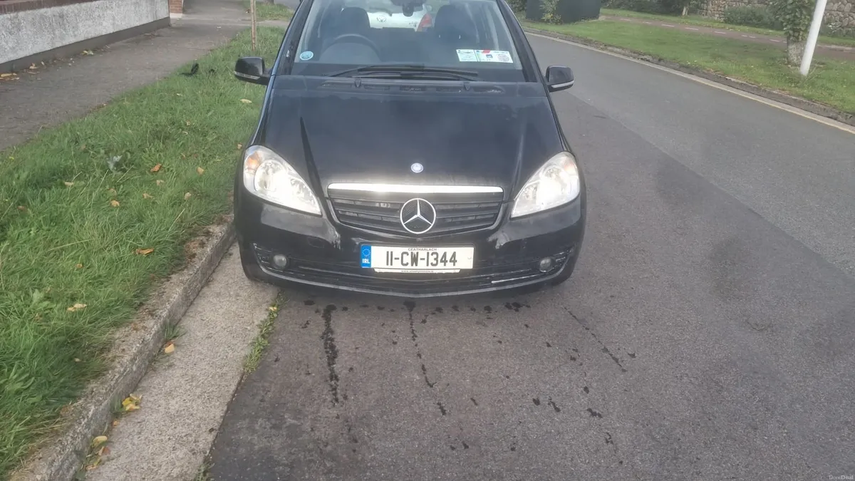 Mercedes-Benz A-Class 2011 - Image 4