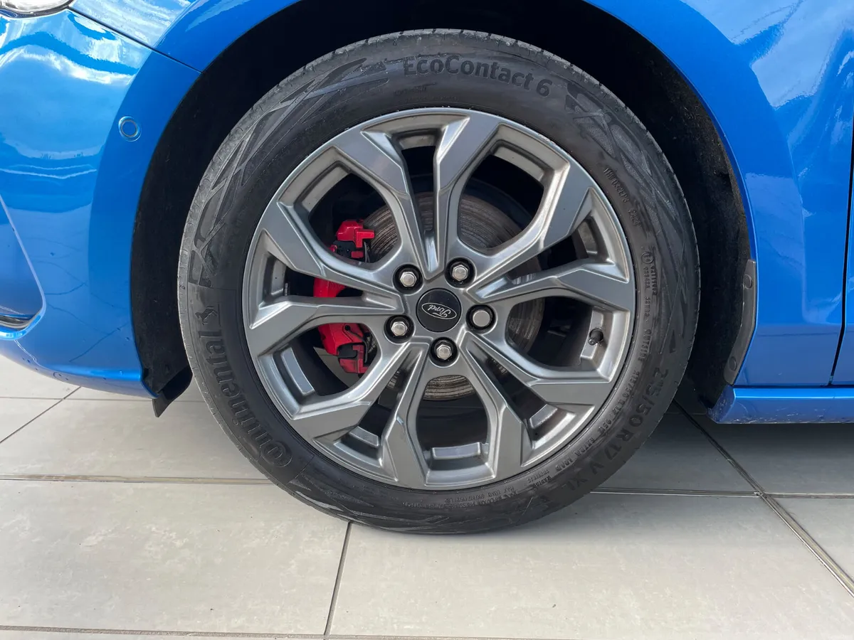 Ford Focus 1.0 EcoBoost Petrol - Image 5