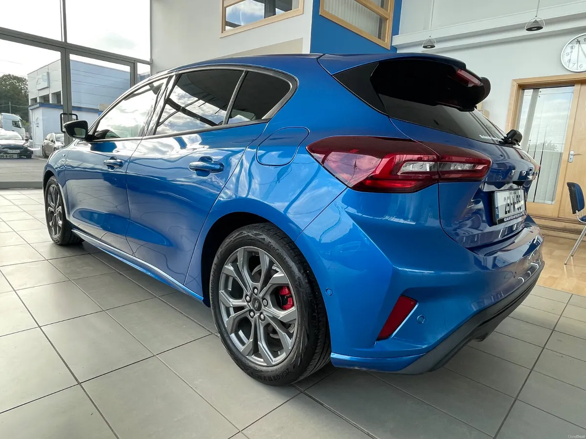 Ford Focus 1.0 EcoBoost Petrol - Image 6