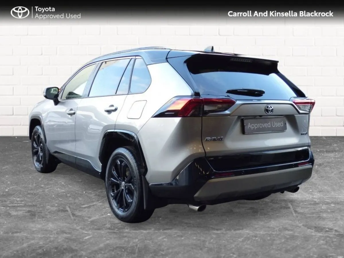 Toyota RAV4 Hybrid Sport - Image 2